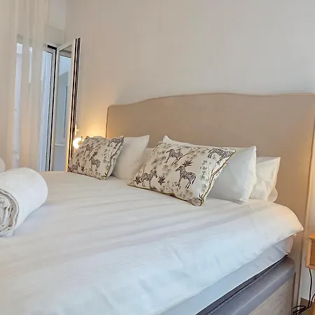 New! Junto A La Playa Y Casco Historico - 80 M2 マルベーリャ