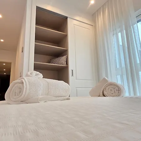 New! Junto A La Playa Y Casco Historico - 80 M2 マルベーリャ