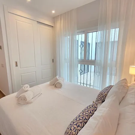 New! Junto A La Playa Y Casco Historico - 80 M2
