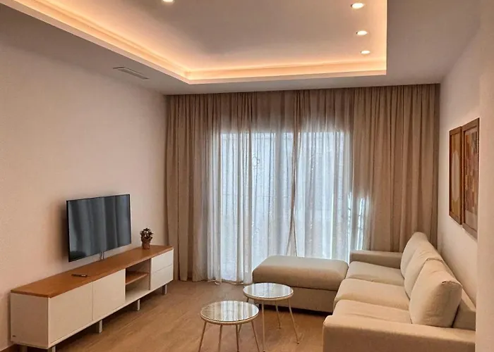 דירה Nuevo Junto A La Playa Y Casco Historico - 80 M2, Alta Calidad מארבלה